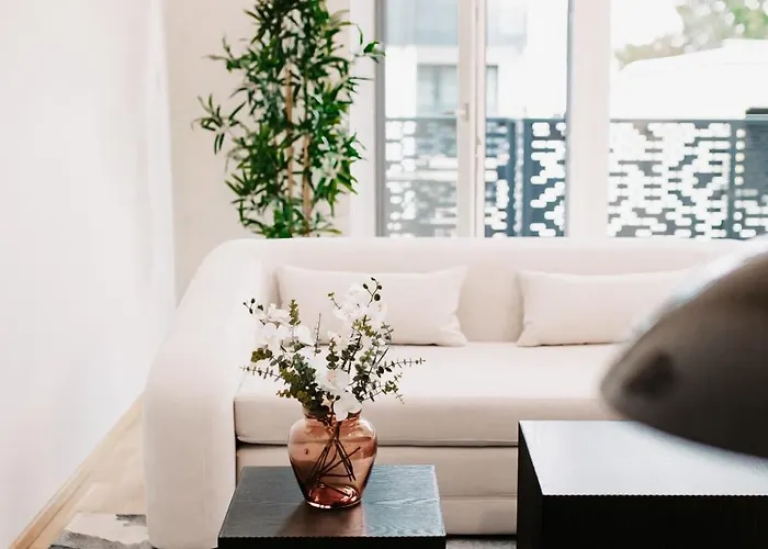 Modern Luxury *